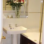 Hotel Netherwood &