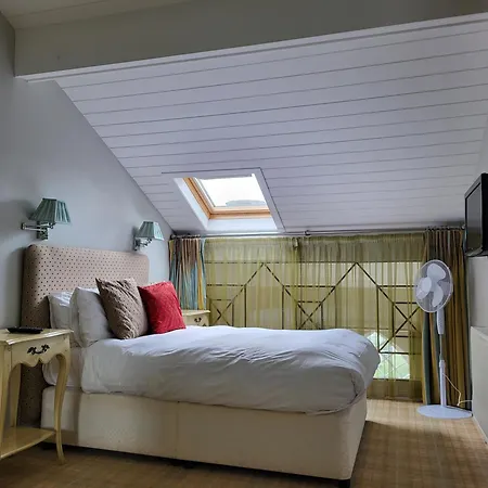 Hotel Netherwood &