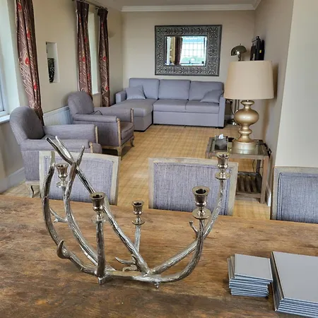 Netherwood & グレンジ・オーバー・サンズ