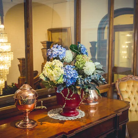 Netherwood & ホテル 3*