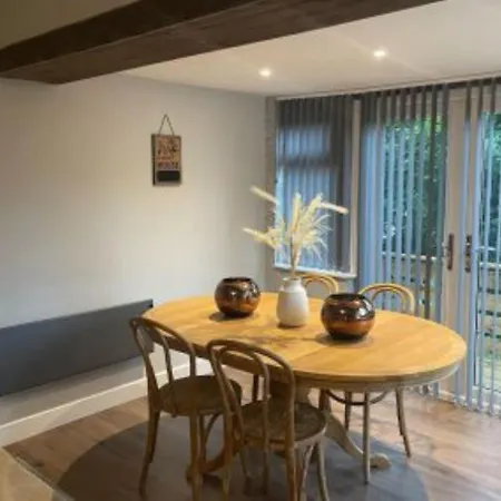 Netherwood & Hotel 3*