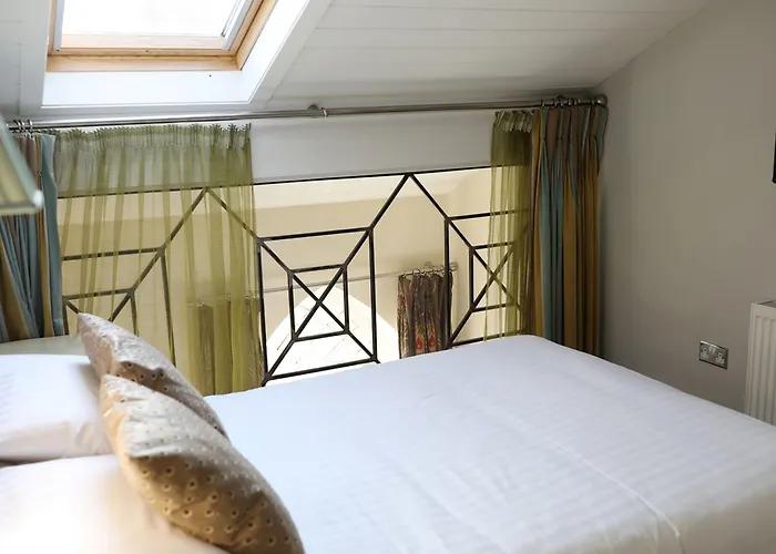 Netherwood & Hotel 3*