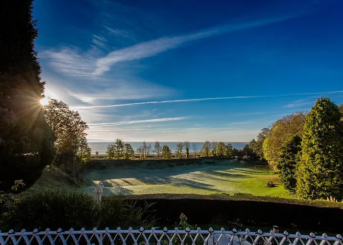 Netherwood & 3* Grange-over-Sands