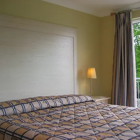 Netherwood & 3* Grange-over-Sands